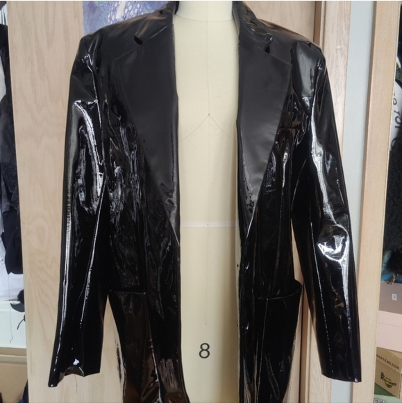 AFRM Agnes Oversized Vinyl Blazer in Noir Size M - Picture 1 of 7
